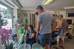 Kofmehl-Kreativ-gmbh-und-petras-art-creativ-laedeli-apero-und-schluesseluebergabe-interessierte-kunden