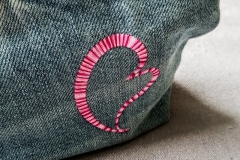 handmade-jeans-etui-mit-herz-rosa-kofmehl-kreativ-gmbh-subingen